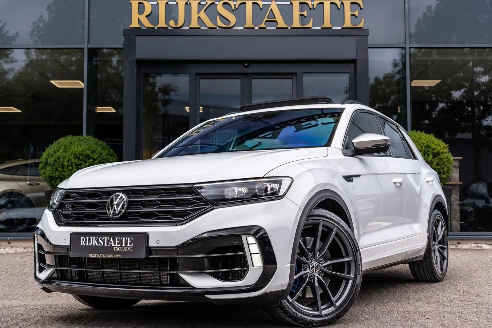 Volkswagen T-Roc (2021) — foto 1