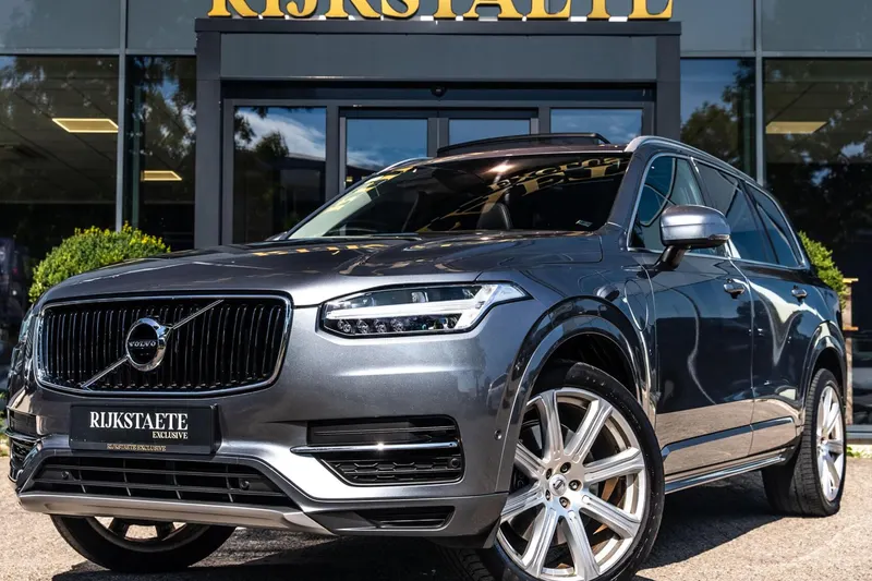 Volvo XC90 (2016)