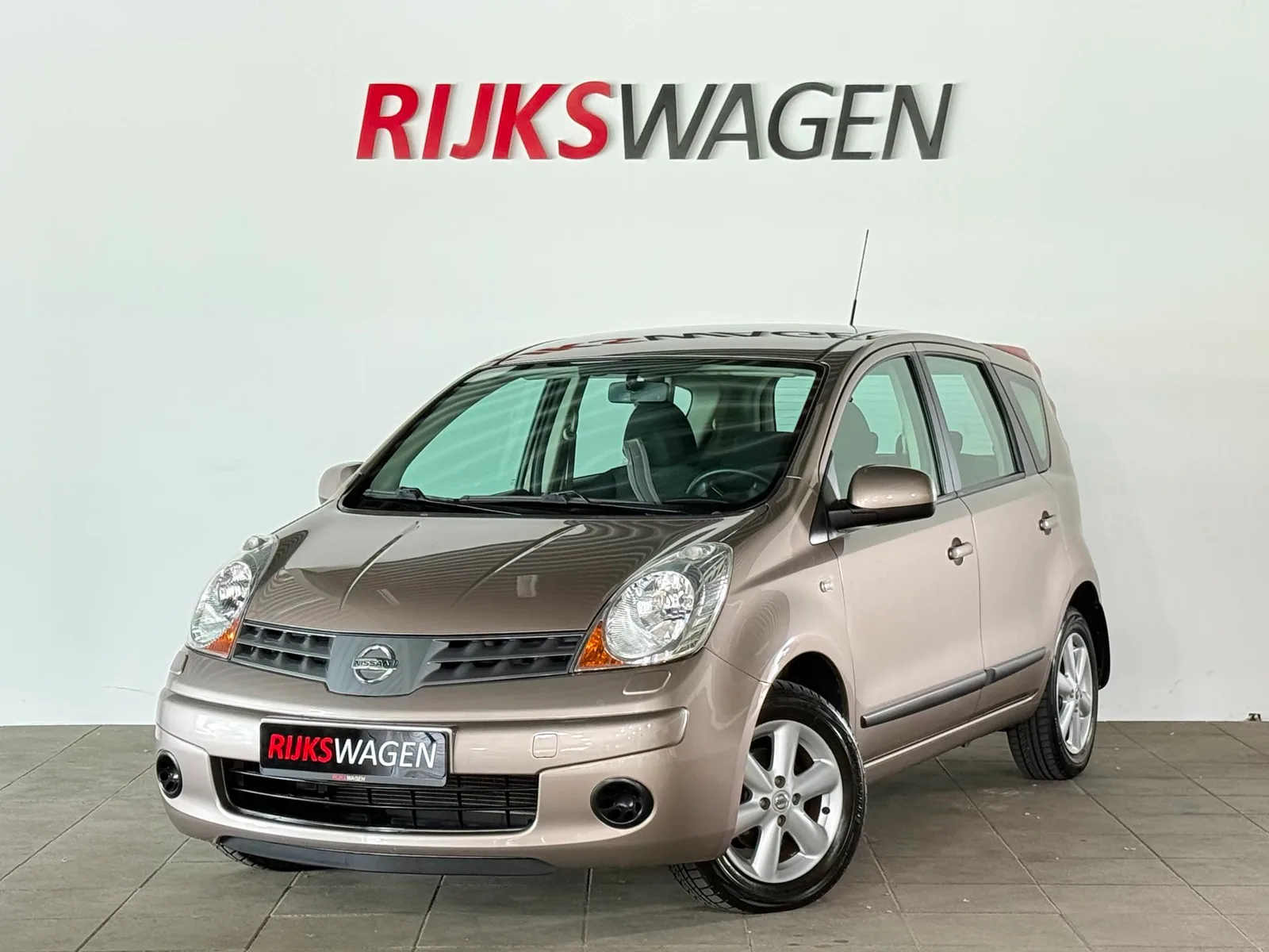 Nissan Note (2008) — foto 1