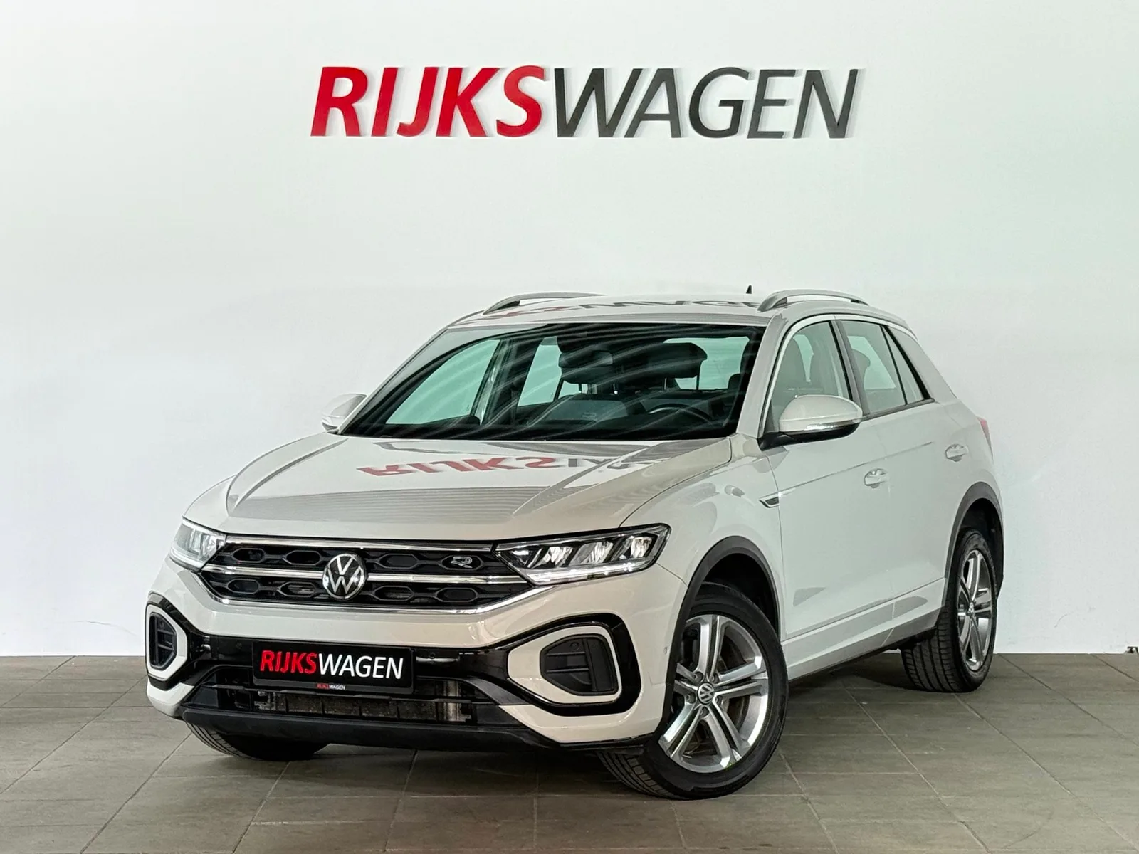Volkswagen T-Roc (2022) — foto 1