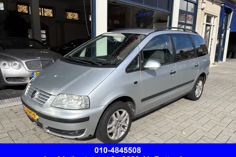 Volkswagen Sharan (2009)