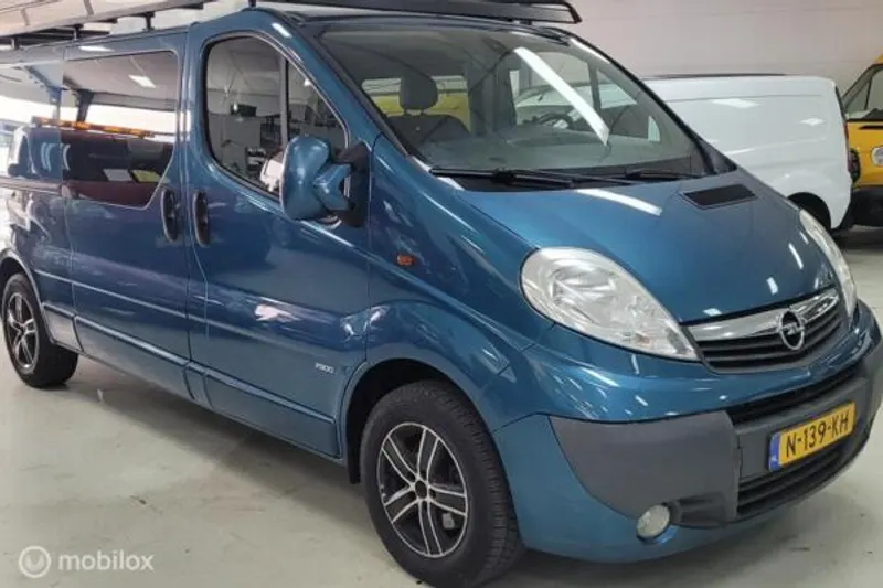 Opel Vivaro (2012)