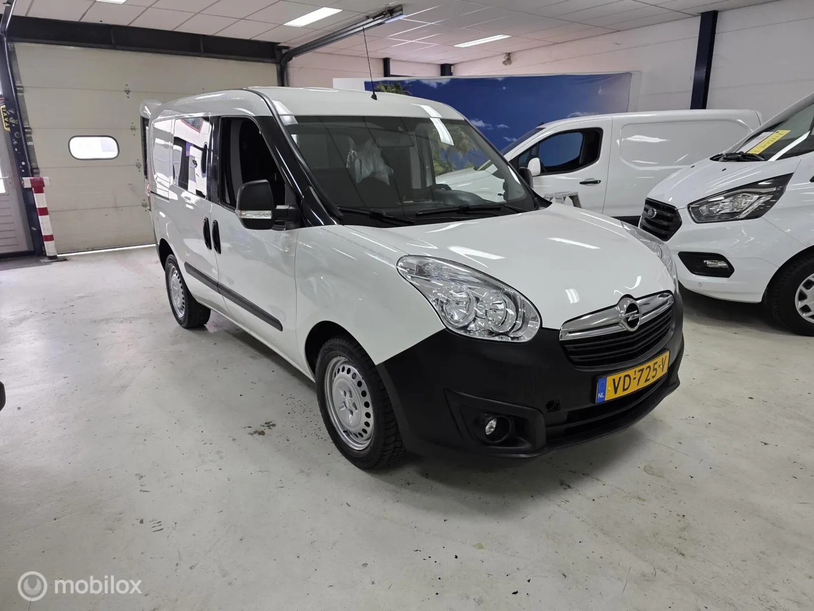 Opel Combo (2013) — foto 1