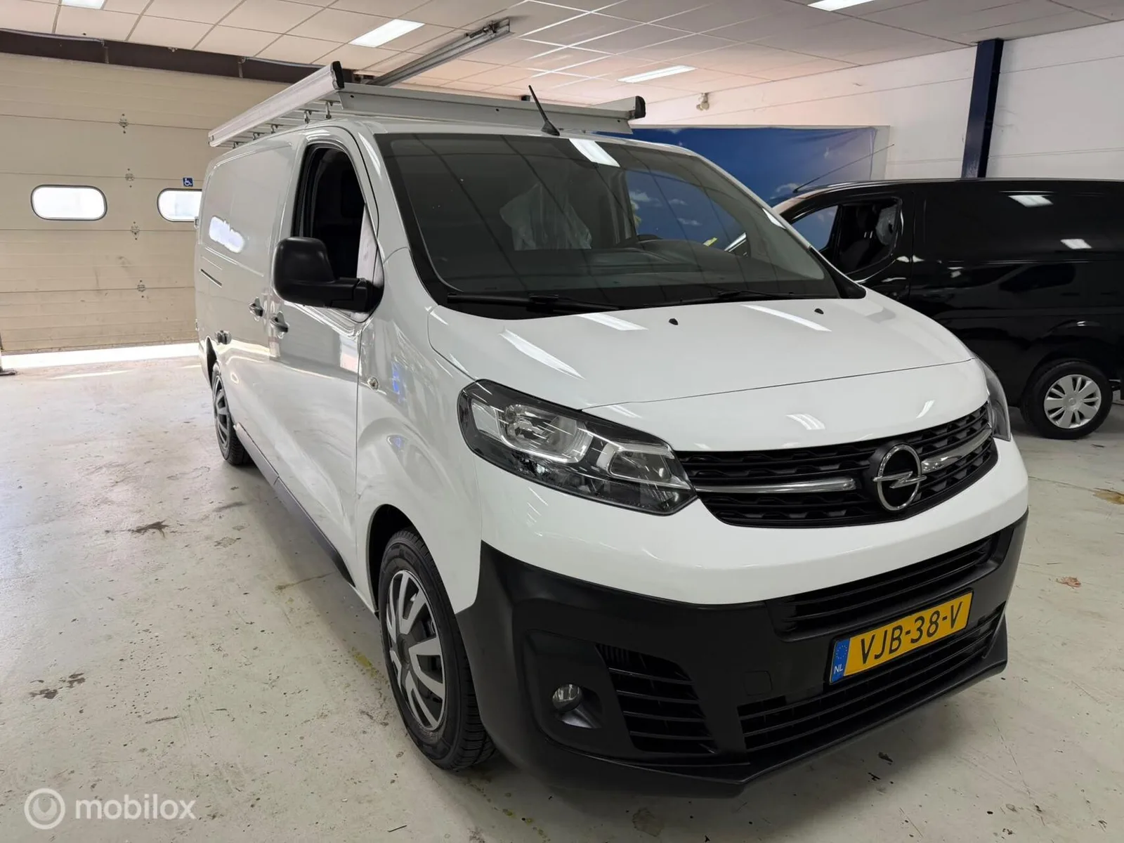 Opel Vivaro (2021) — foto 1