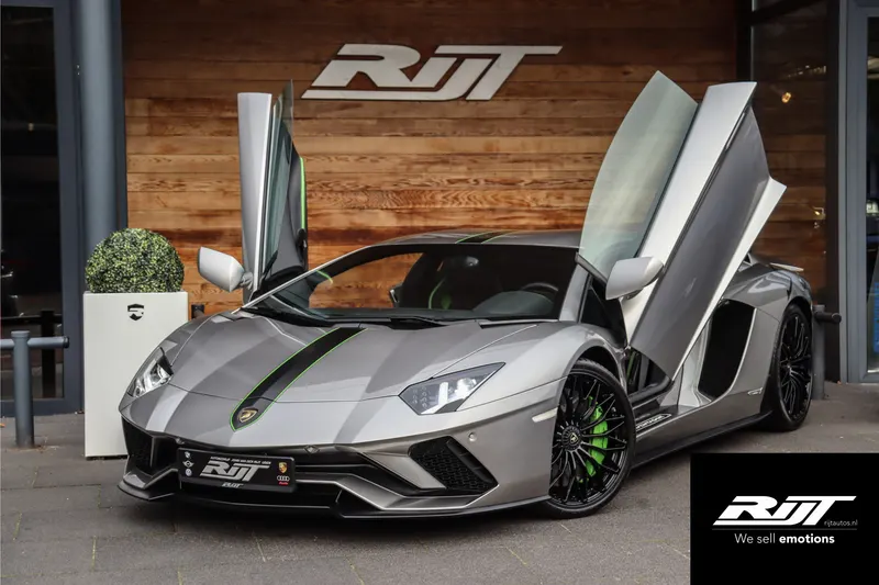 Lamborghini Aventador (2018)