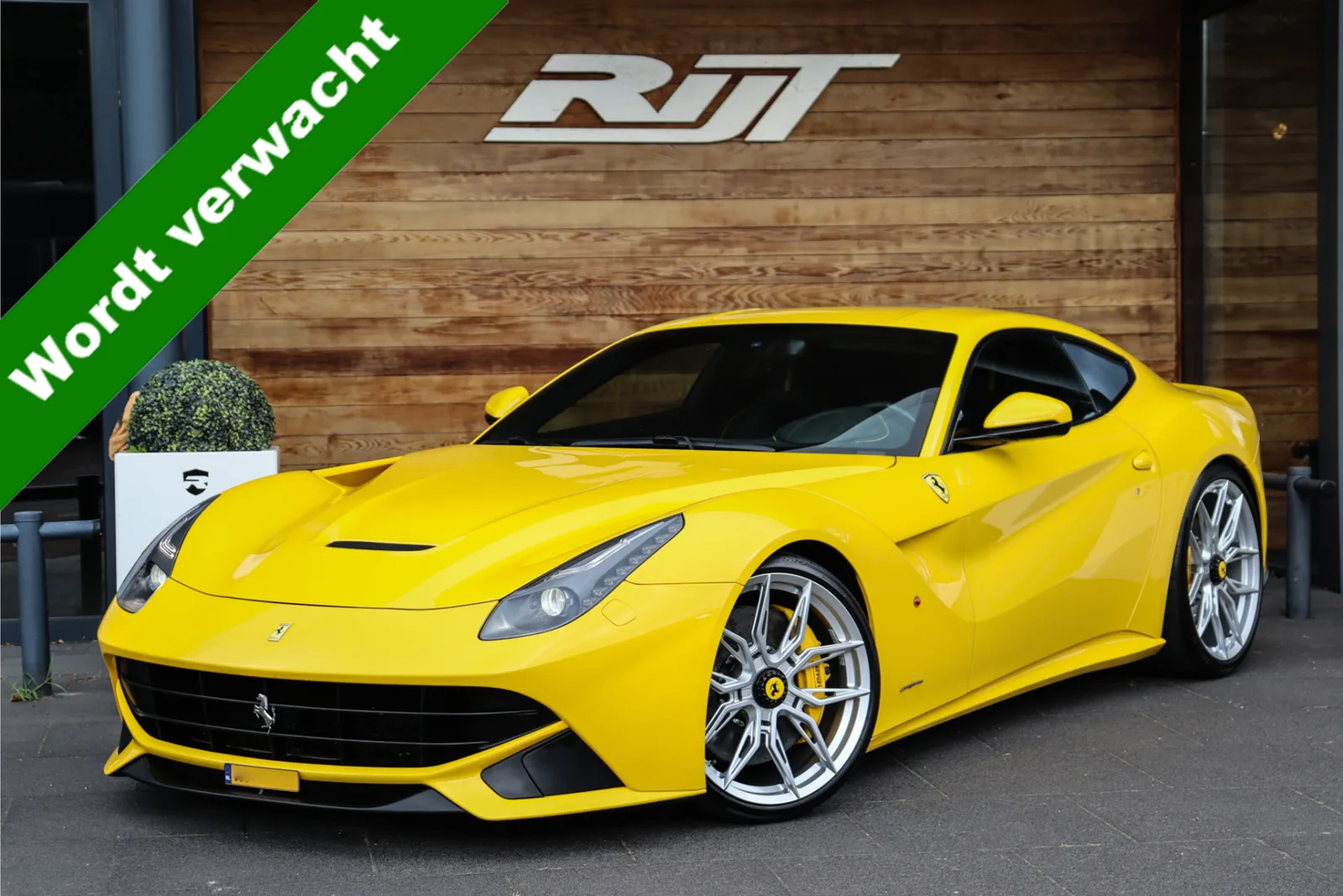 Ferrari F12berlinetta (2012) — foto 1