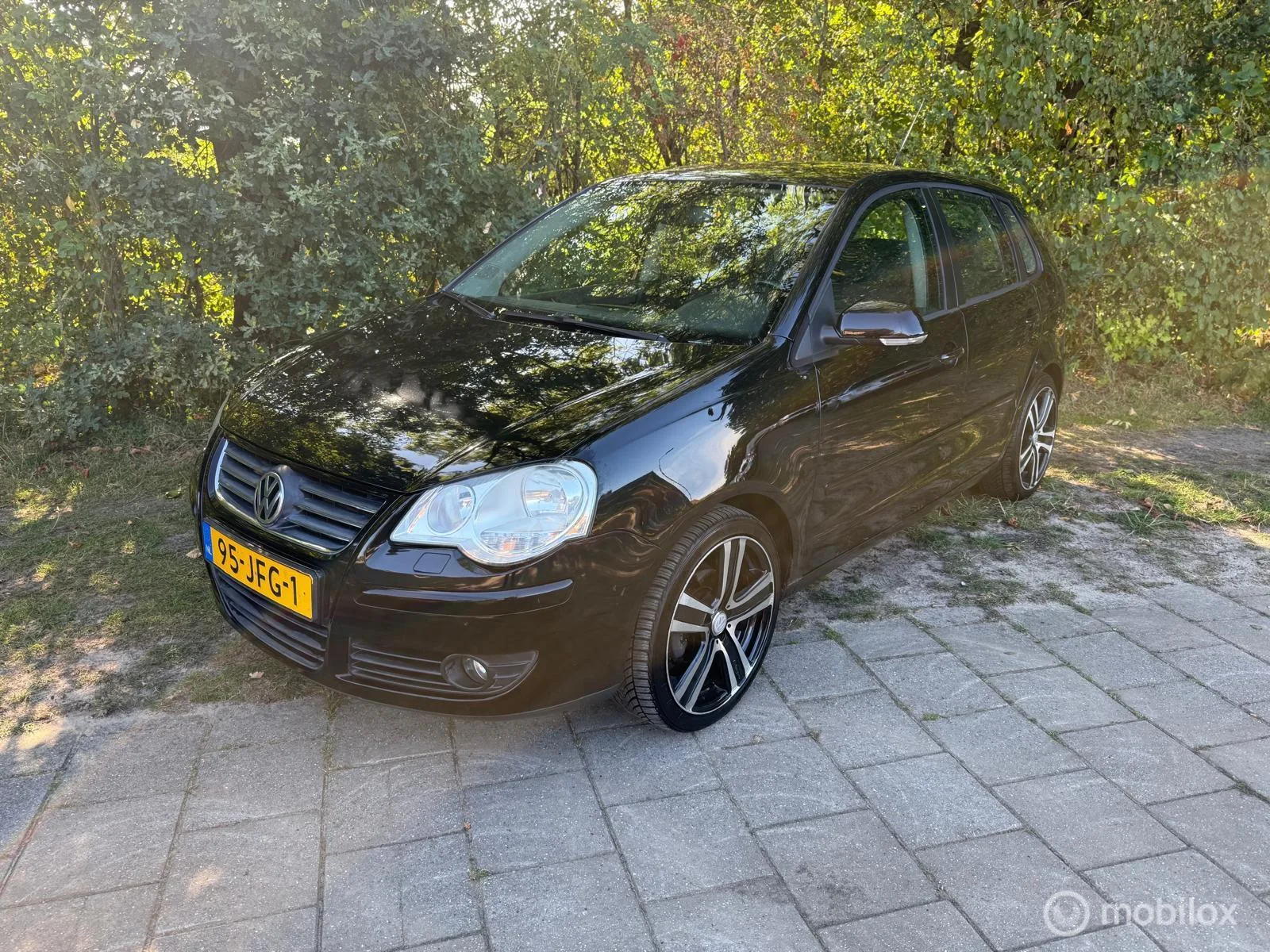 Volkswagen Polo (2006) — foto 1