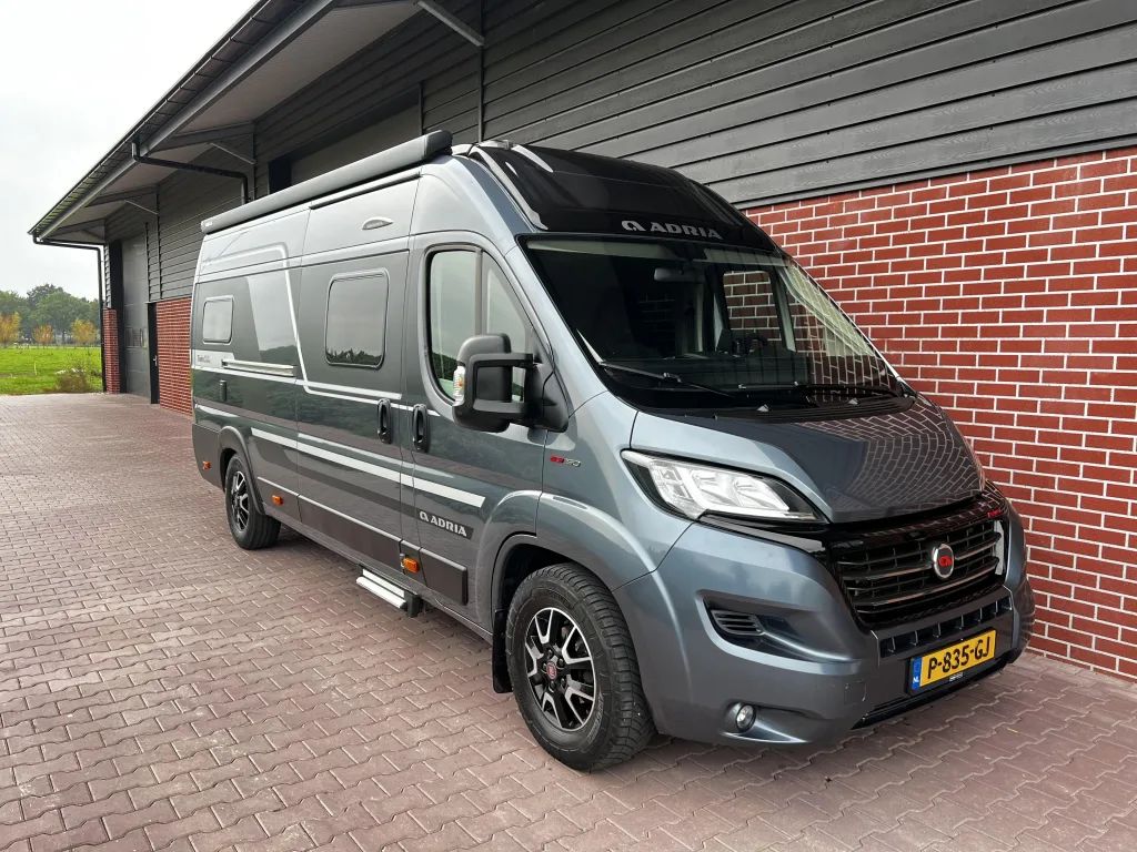 Adria Twin (2021) — foto 1