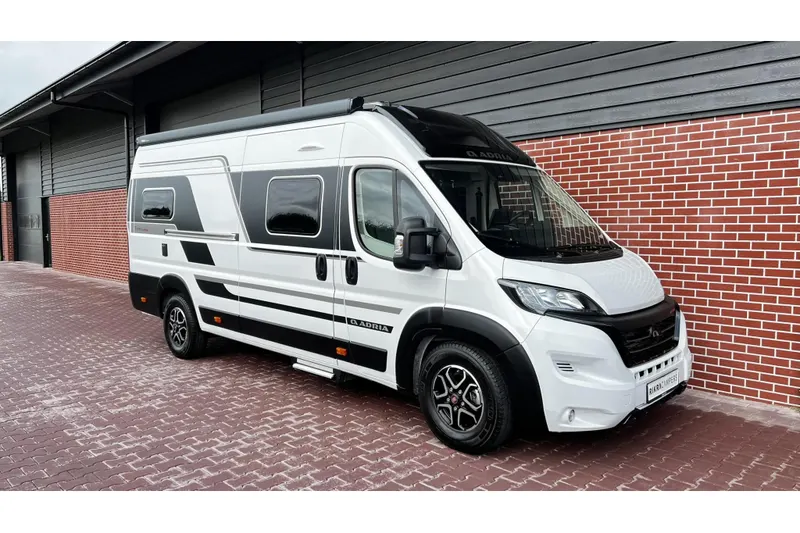 Adria Twin (2024)