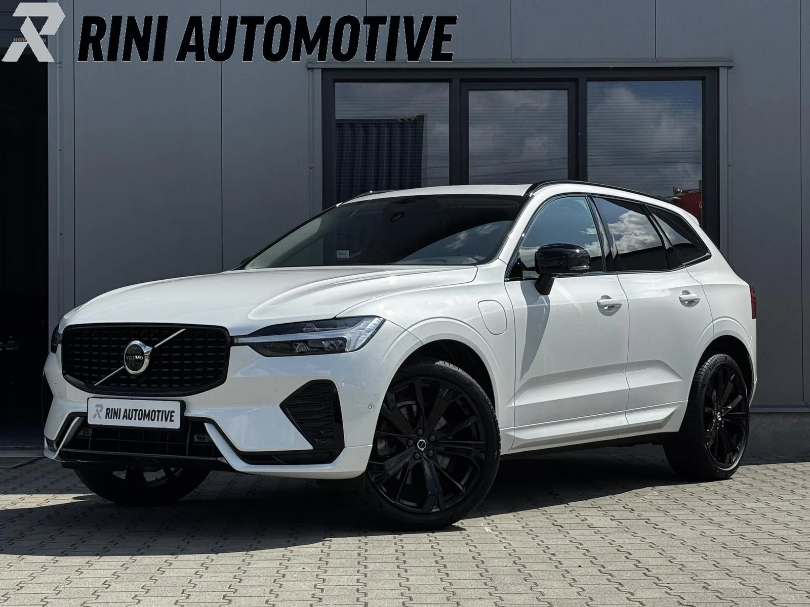 Volvo XC60 (2023) — foto 1