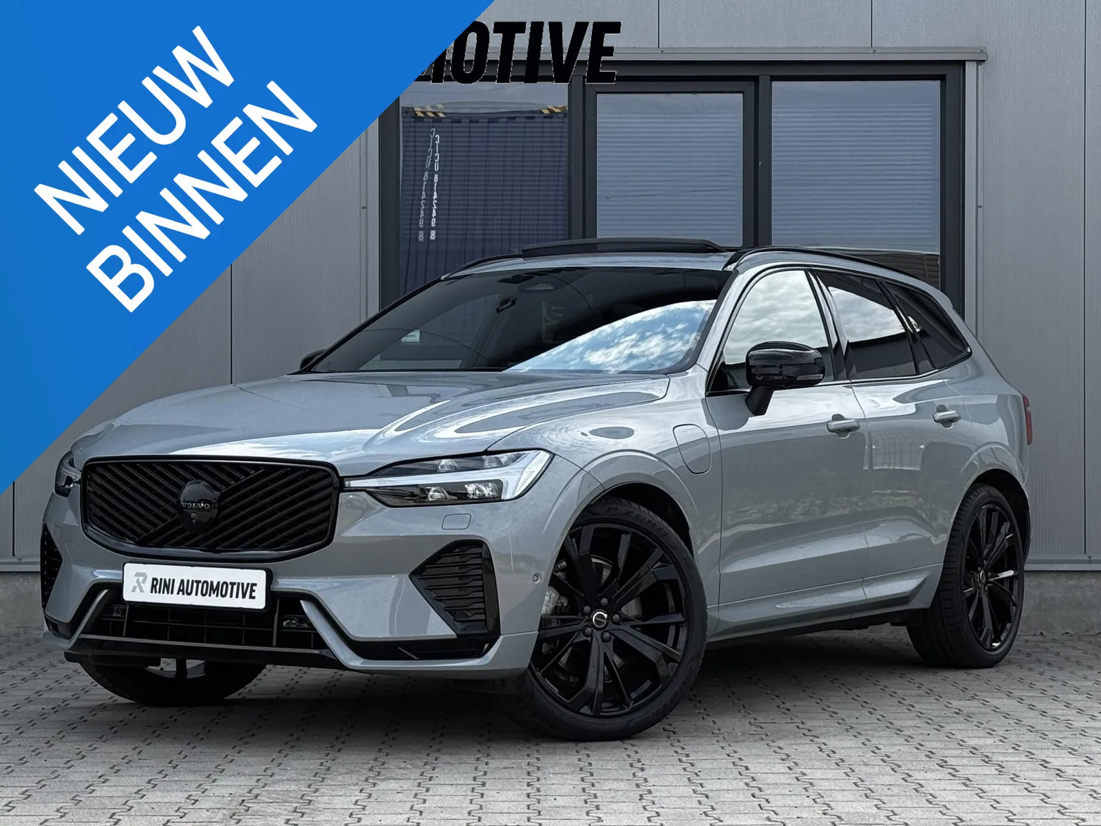 Volvo XC60 (2025) — foto 1