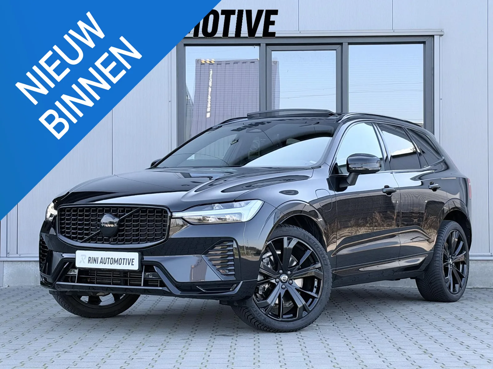 Volvo XC60 (2024) — foto 1