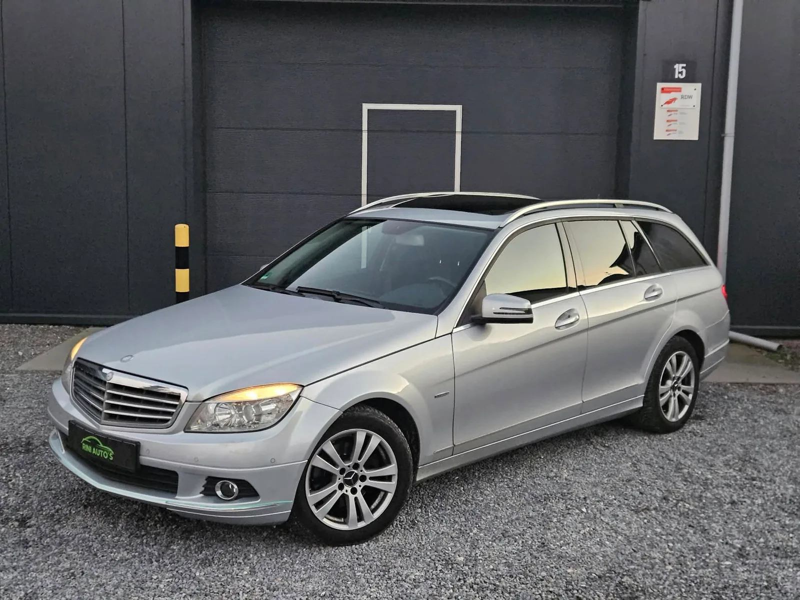 Mercedes-Benz C-Klasse (2010) — foto 1