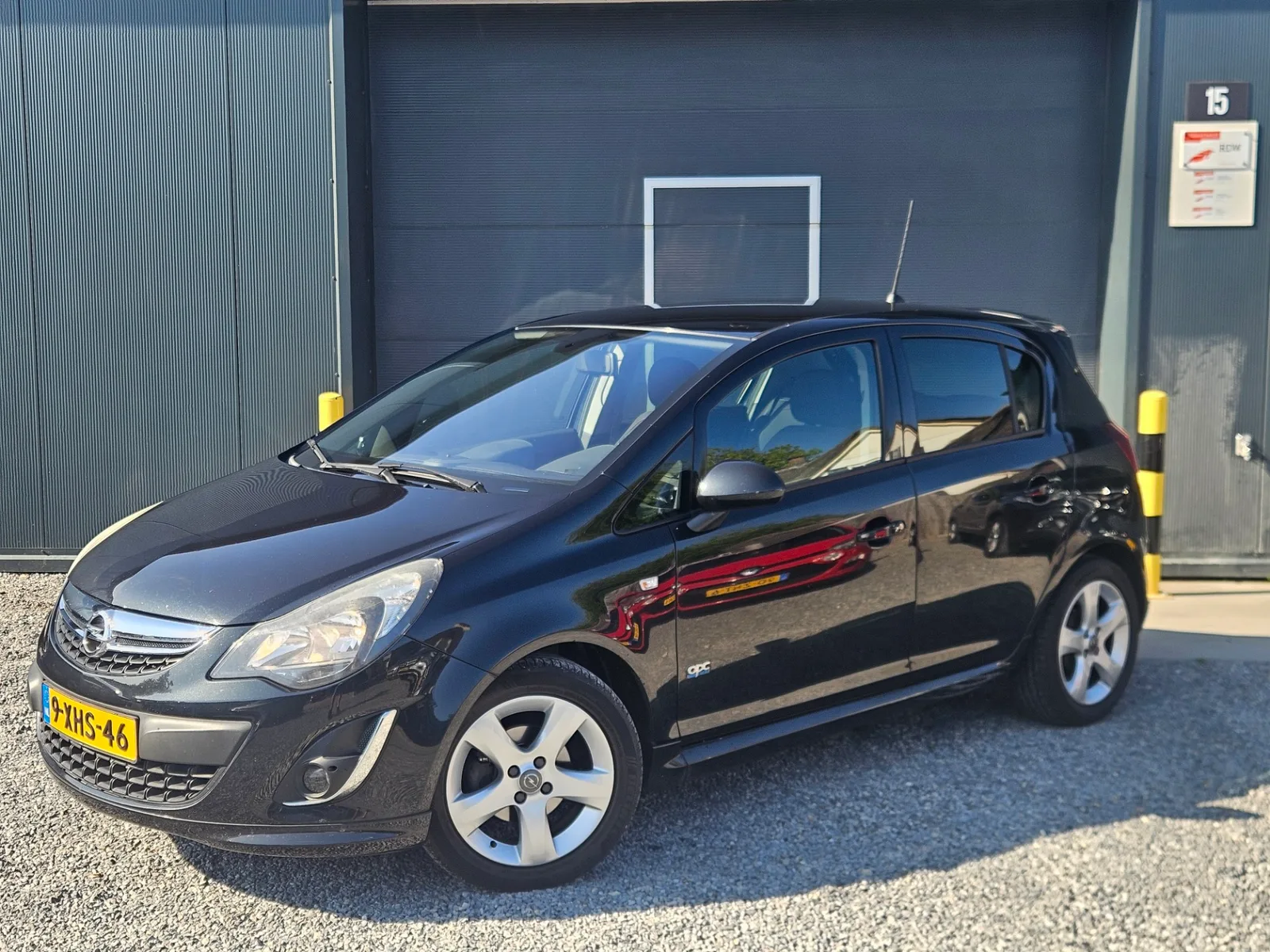 Opel Corsa (2014) — foto 1