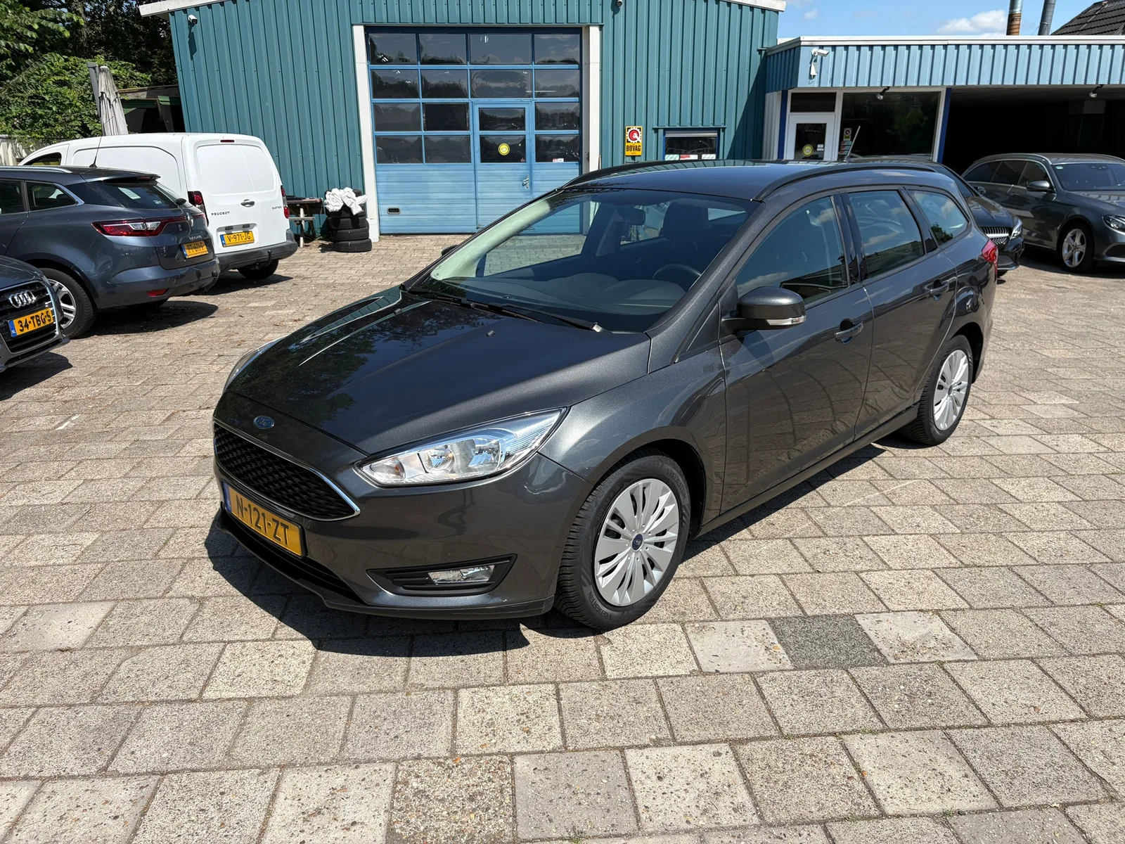 Ford Focus (2018) — foto 1