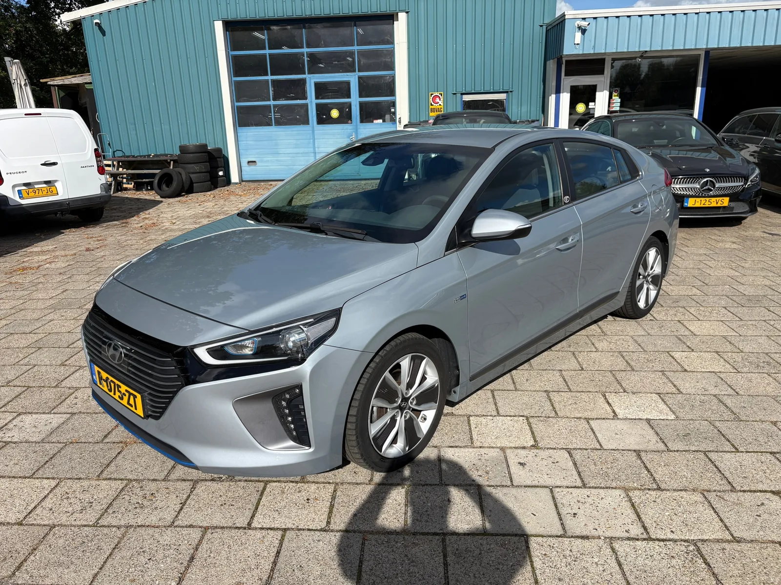 Hyundai Ioniq (2017) — foto 1