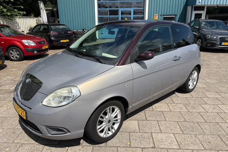 Lancia Ypsilon (2009)