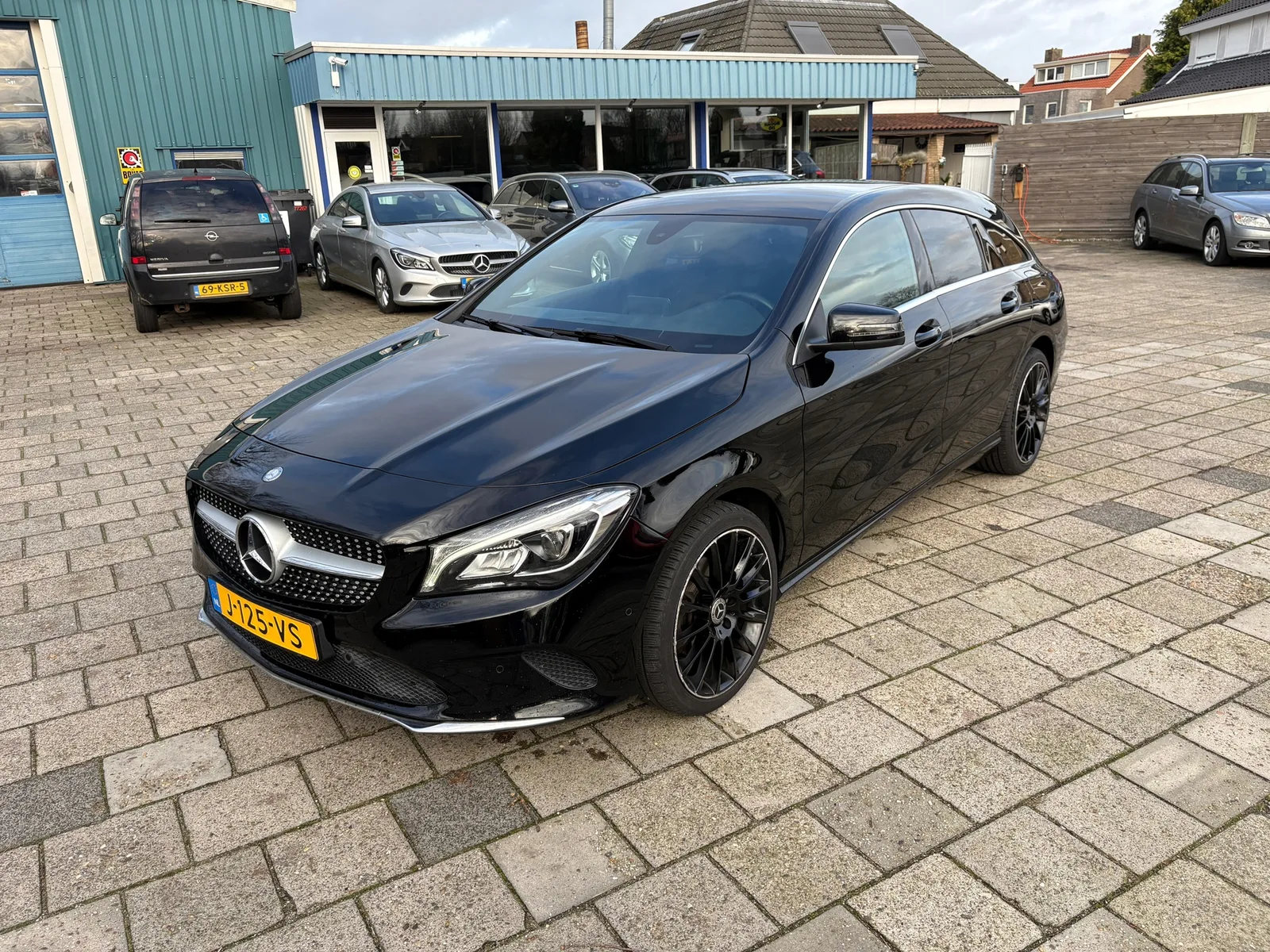 Mercedes-Benz CLA-Klasse (2016) — foto 1