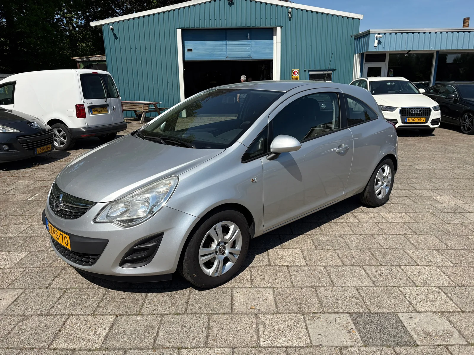 Opel Corsa (2013) — foto 1