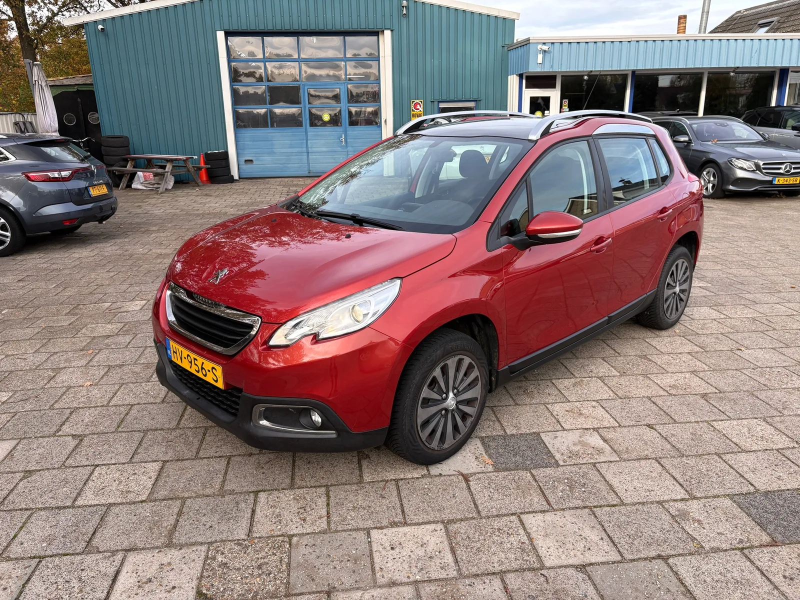 Peugeot 2008 (2016) — foto 1