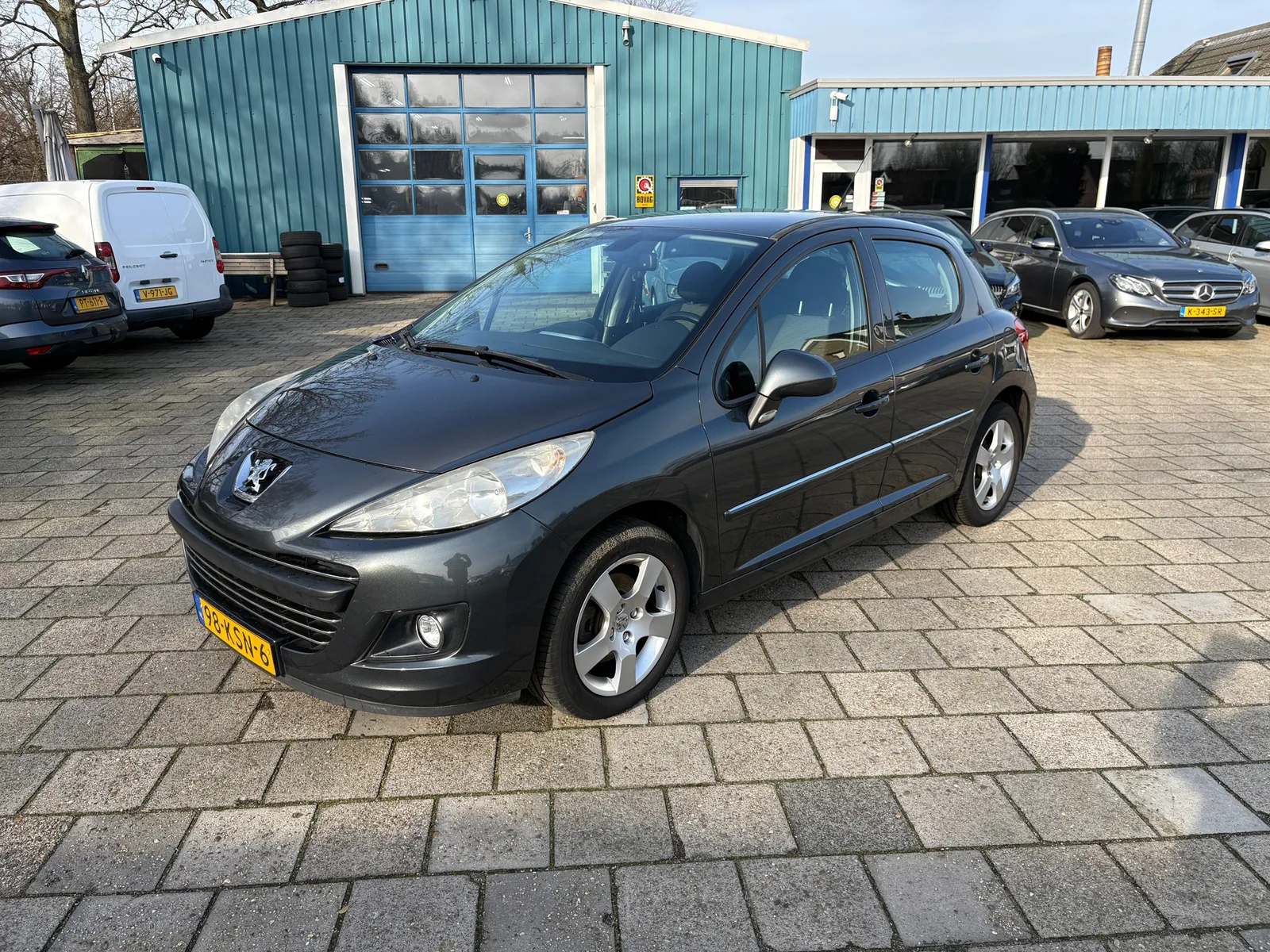 Peugeot 207 (2010) — foto 1