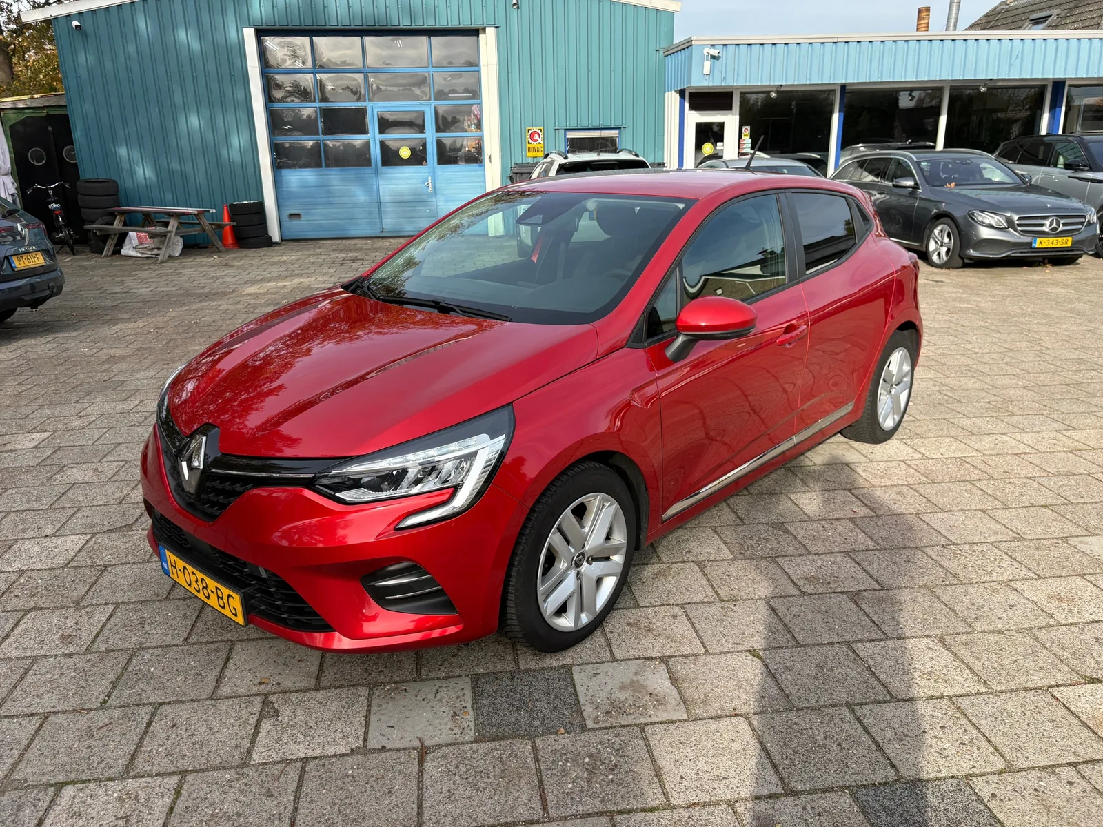 Renault Clio (2020) — foto 1
