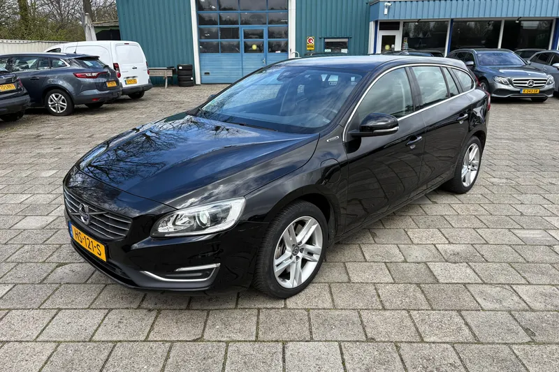Volvo V60 (2015)