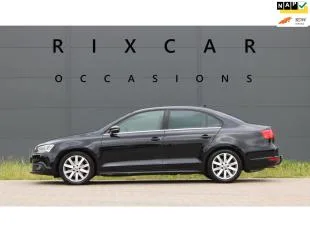 Volkswagen Jetta (2013) — foto 1