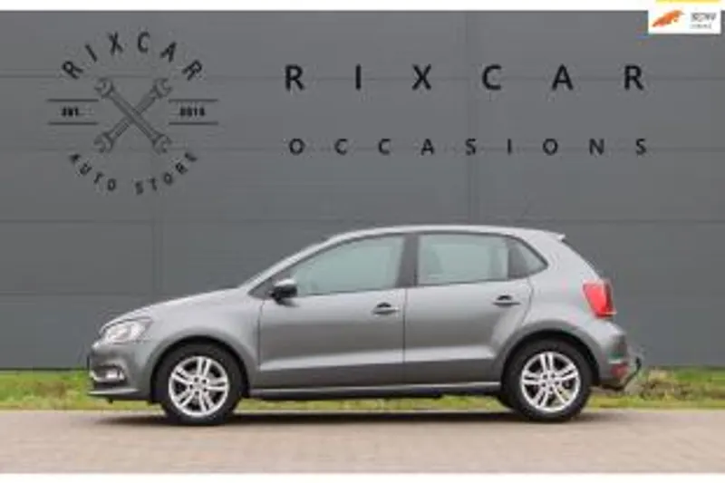 Volkswagen Polo (2015)
