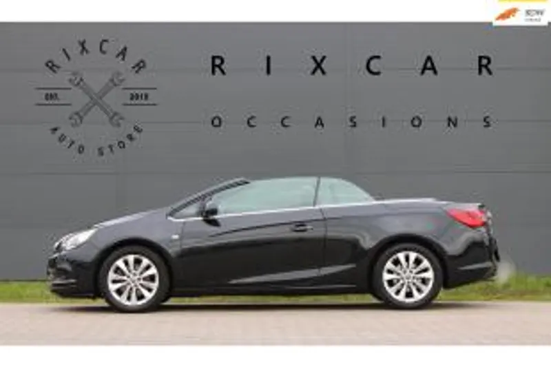Opel Cascada (2013)