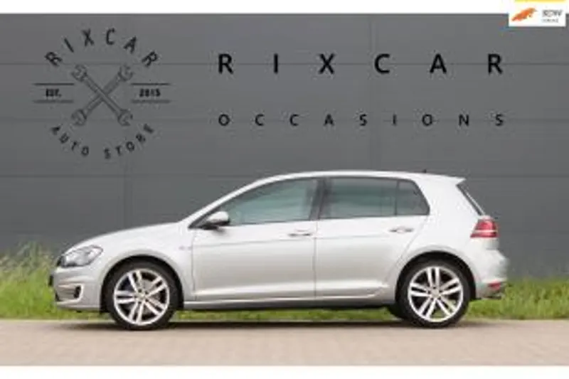 Volkswagen Golf (2015)