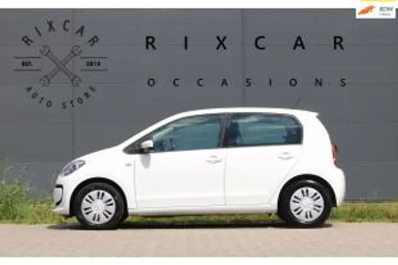 Volkswagen Up! (2015)