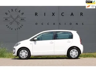 Volkswagen Up! (2015) — foto 1
