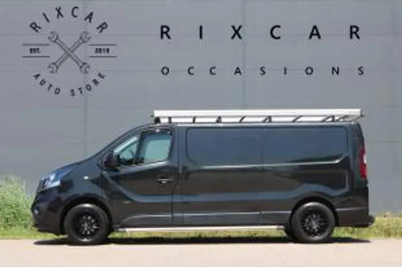 Opel Vivaro (2015)