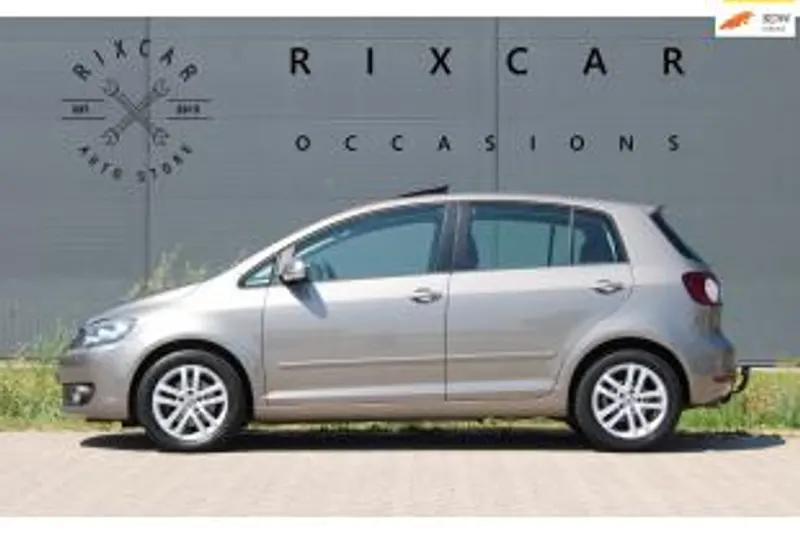Volkswagen Golf (2010)