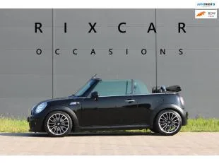 MINI Cabrio (2011) — foto 1