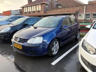 Volkswagen Golf (2006) — foto 1