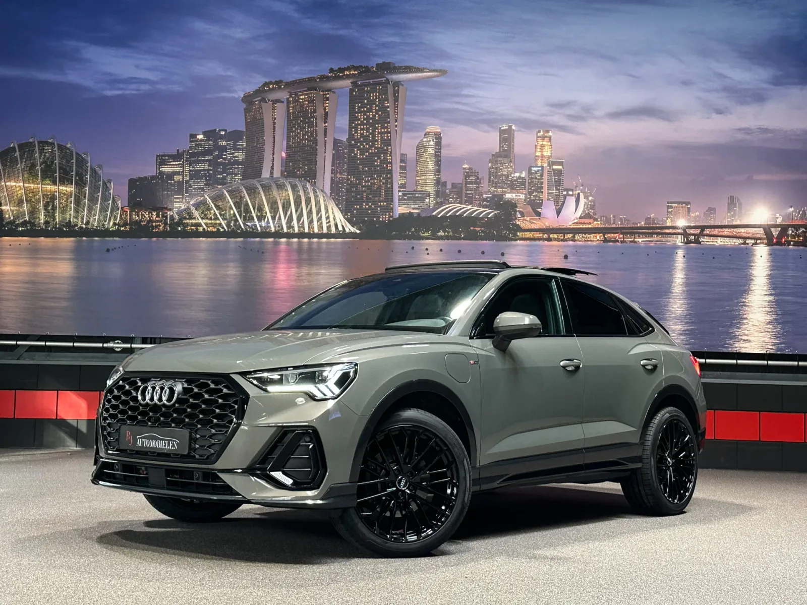 Audi Q3 (2019) — foto 1