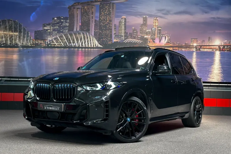 BMW X5 (2023)