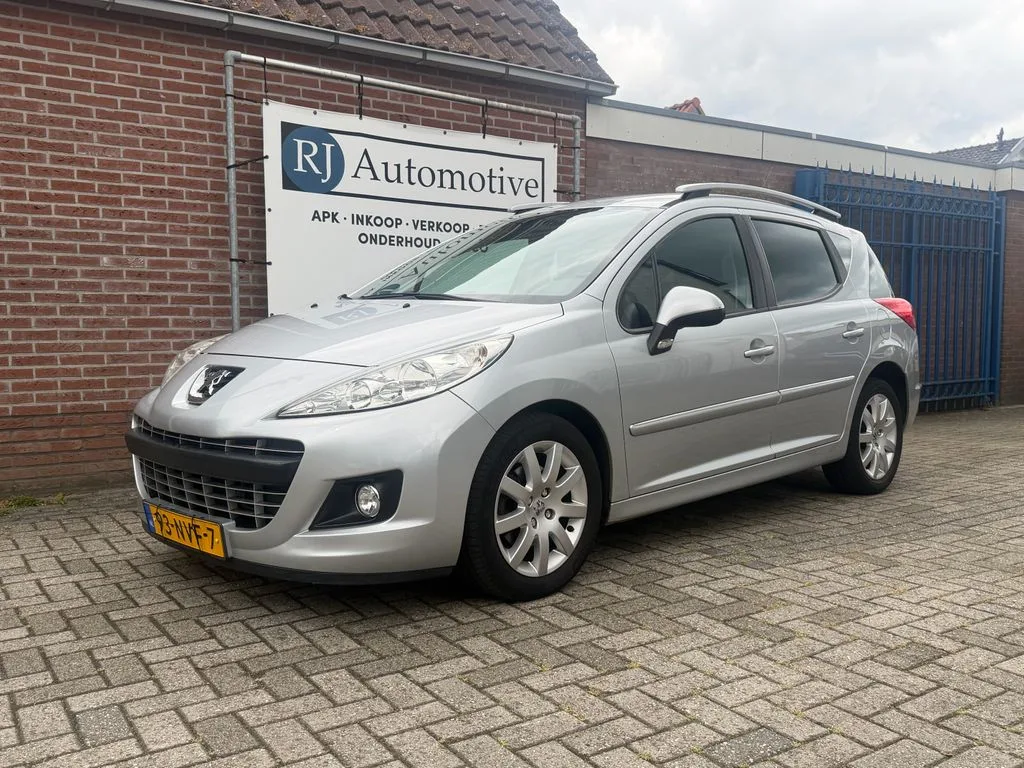 Peugeot 207 (2010) — foto 1