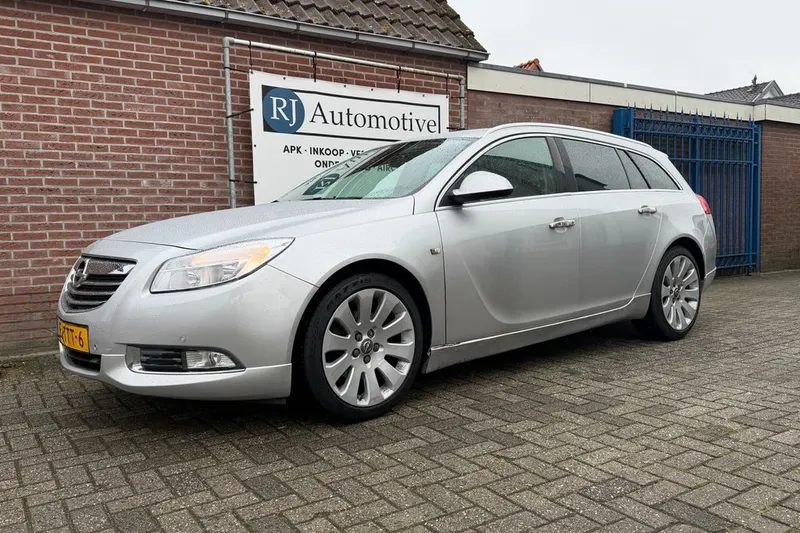 Opel Insignia (2012)