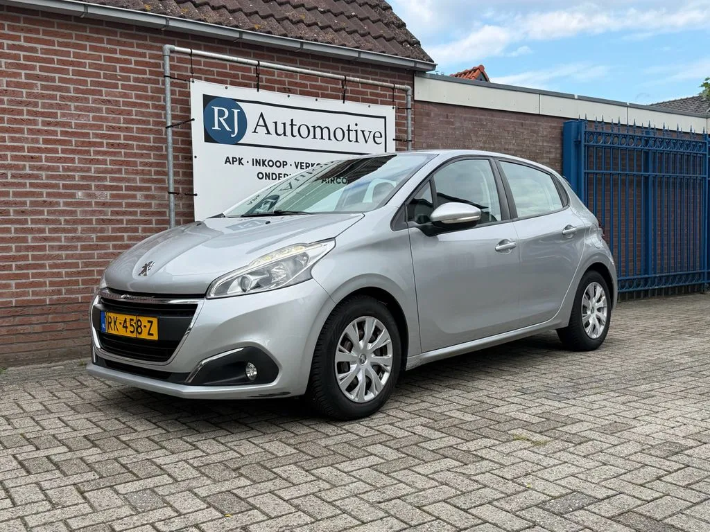 Peugeot 208 (2018) — foto 1