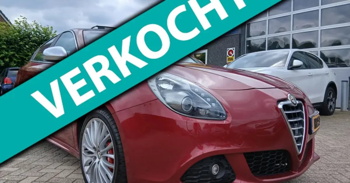 Alfa Romeo Giulietta (2011) — foto 1