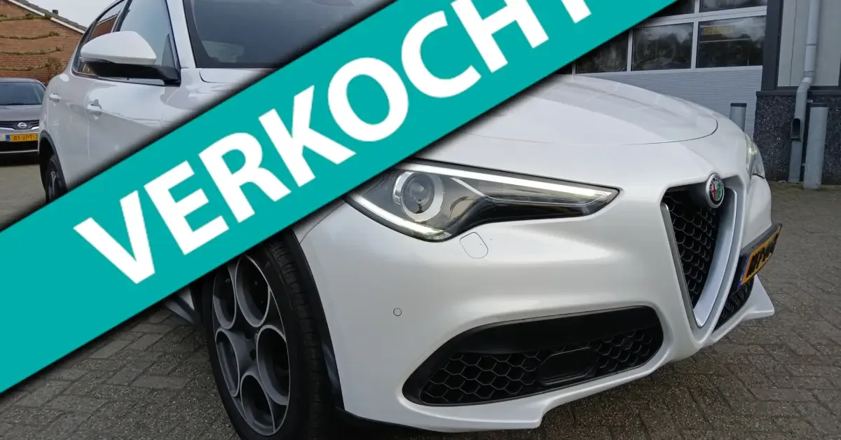 Alfa Romeo Stelvio (2018) — foto 1