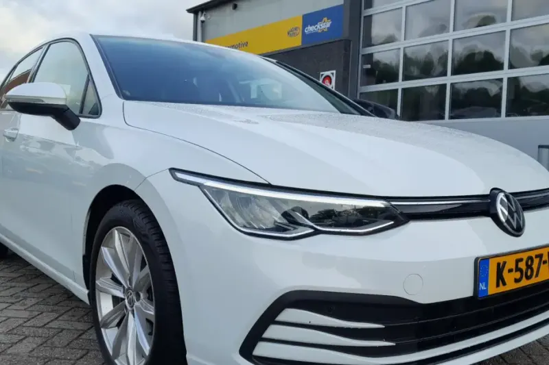 Volkswagen Golf (2021)