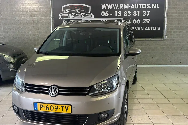 Volkswagen Touran (2014)
