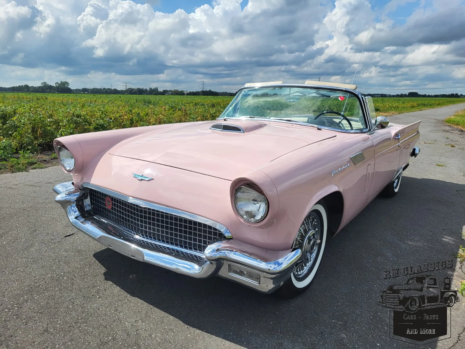 Ford Thunderbird (1957) — foto 1