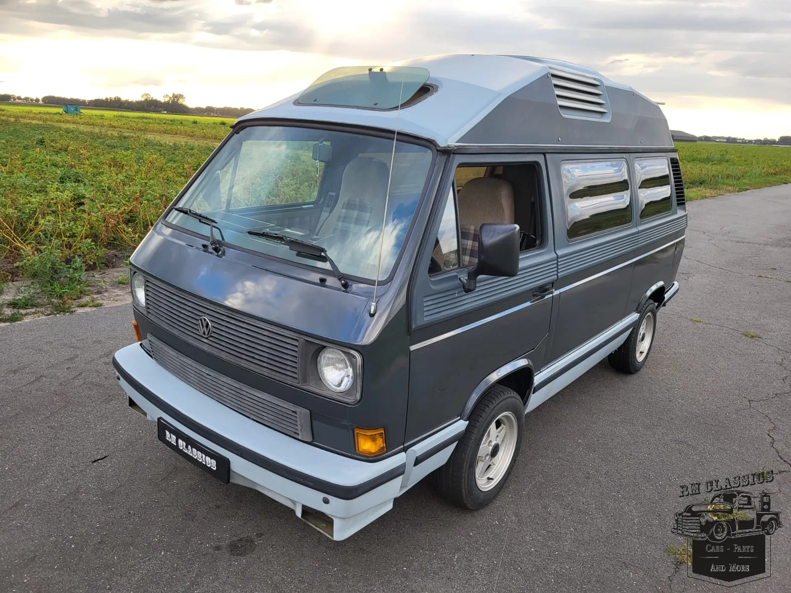 Volkswagen Transporter (1985) — foto 1