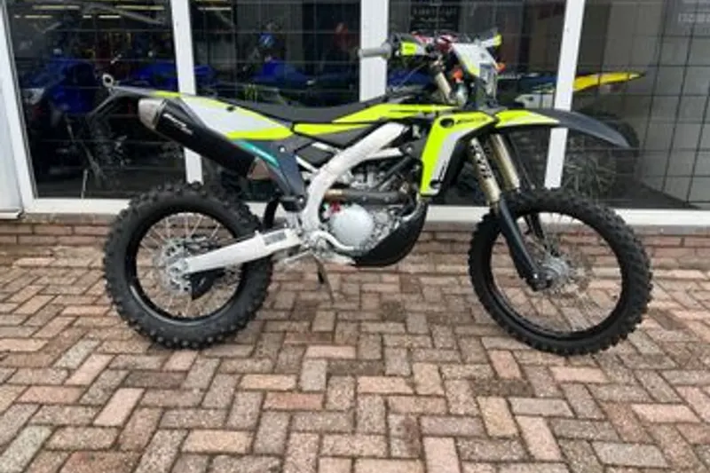 Fantic XEF 250 Black edition (2024)