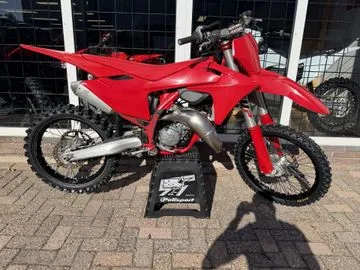 Gas Gas MC (2024) — foto 1